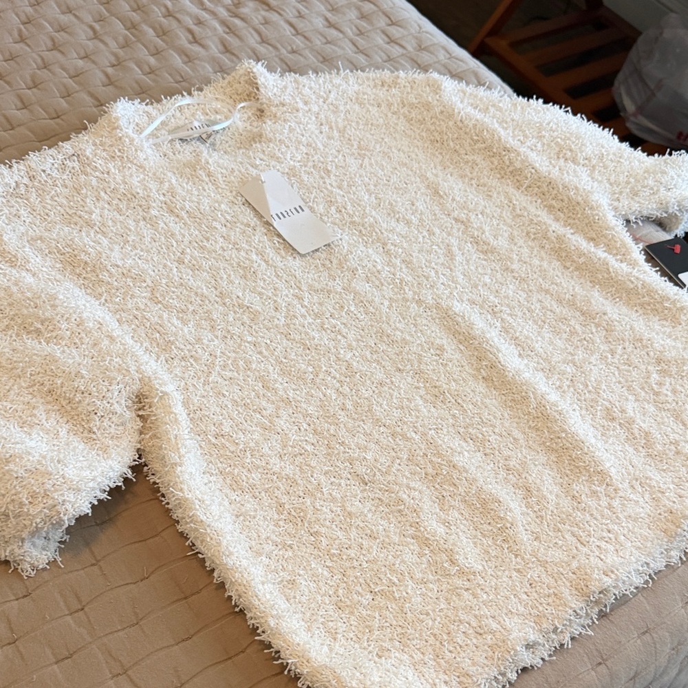 Fun 2 Fun Cream Textured Crew Neck Sweater - Picture 4 of 4